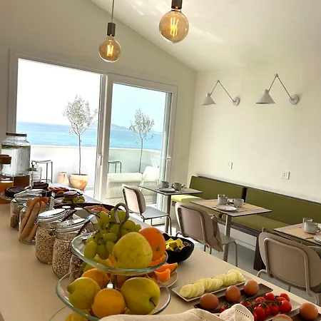 Vireo Guest house *